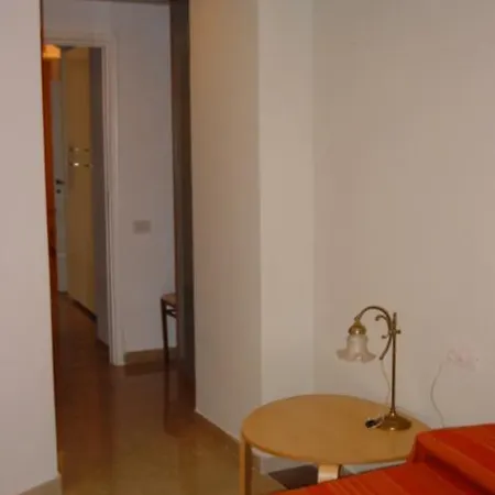 A Via Alessandro Torlonia